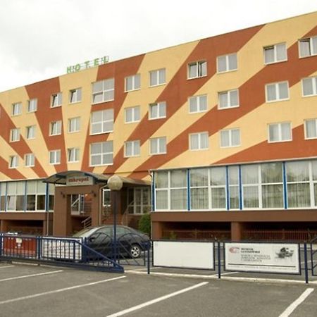 Hotel Restauracja Cukropol Gostyń Zewnętrze zdjęcie