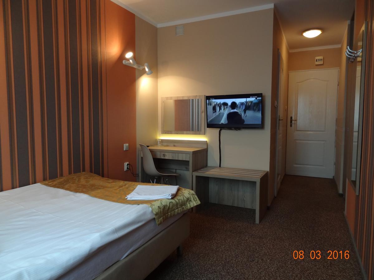 Hotel Restauracja Cukropol Gostyń Zewnętrze zdjęcie