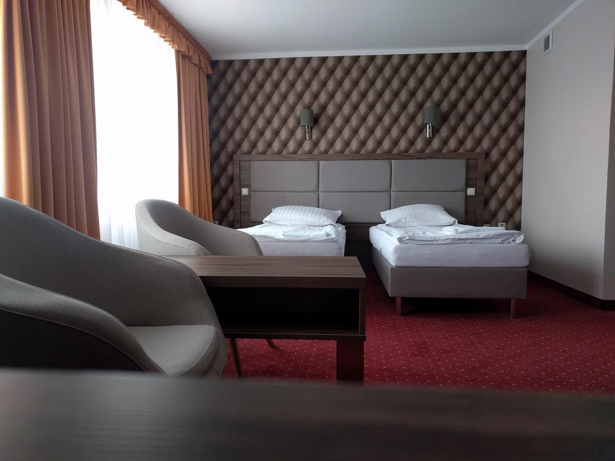 Hotel Restauracja Cukropol Gostyń Zewnętrze zdjęcie