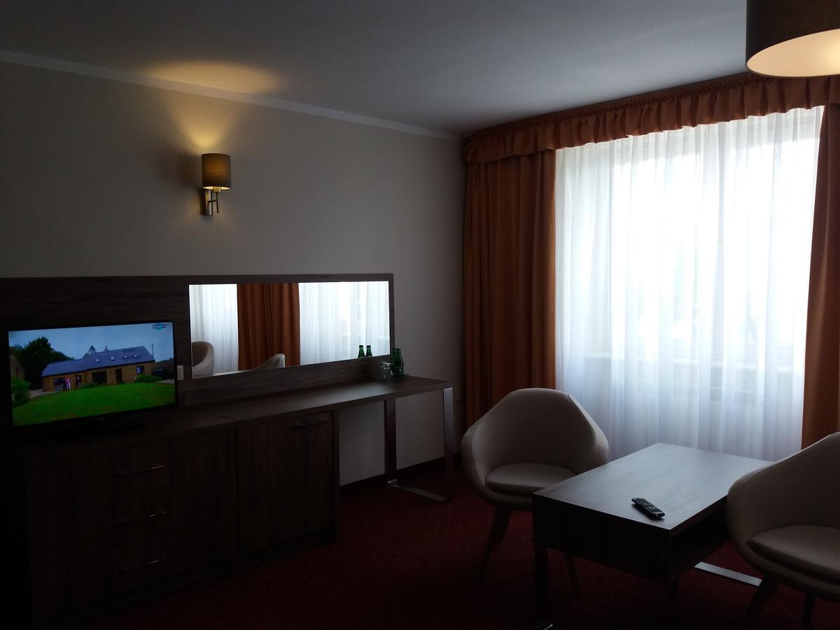 Hotel Restauracja Cukropol Gostyń Zewnętrze zdjęcie