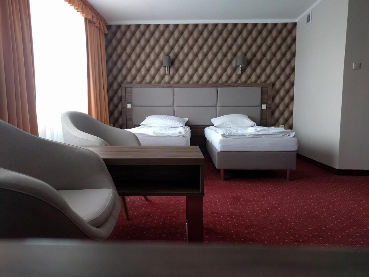 Hotel Restauracja Cukropol Gostyń Zewnętrze zdjęcie